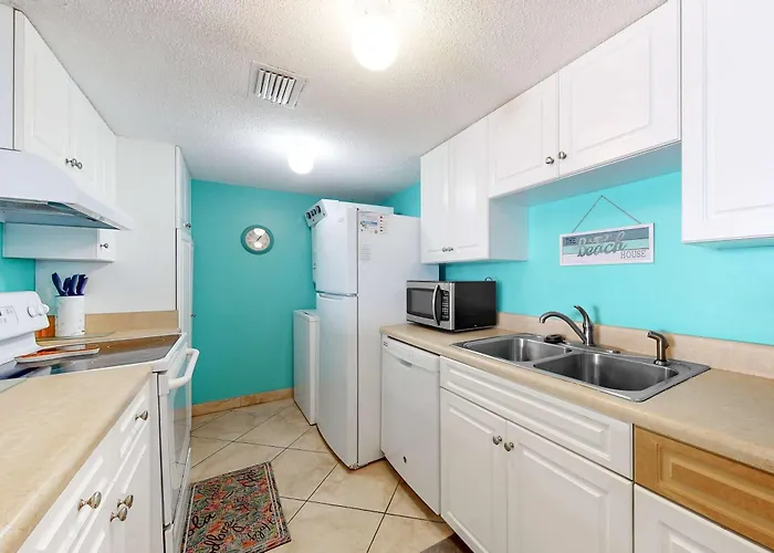 Two-story Gulf-front With A Pool Wifi Washer Dryer & Ac Apartment Gulf Shores