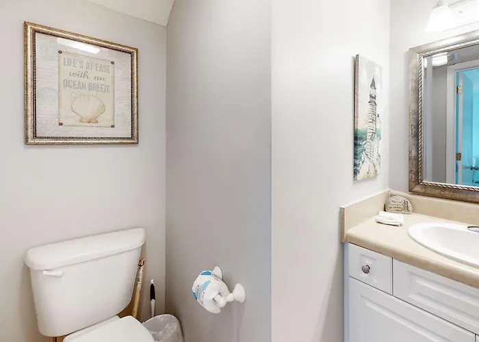 Two-story Gulf-front With A Pool Wifi Washer Dryer & Ac Gulf Shores